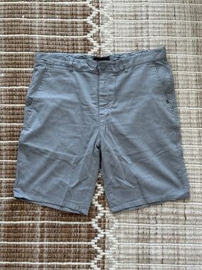 Ocean Current Men's Gray Flat-Front Shorts